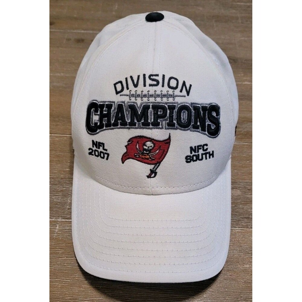 Tampa Bay Buccaneers 2007 NFC Champions Hat Cap Adjustable Sideline Reebok NFL